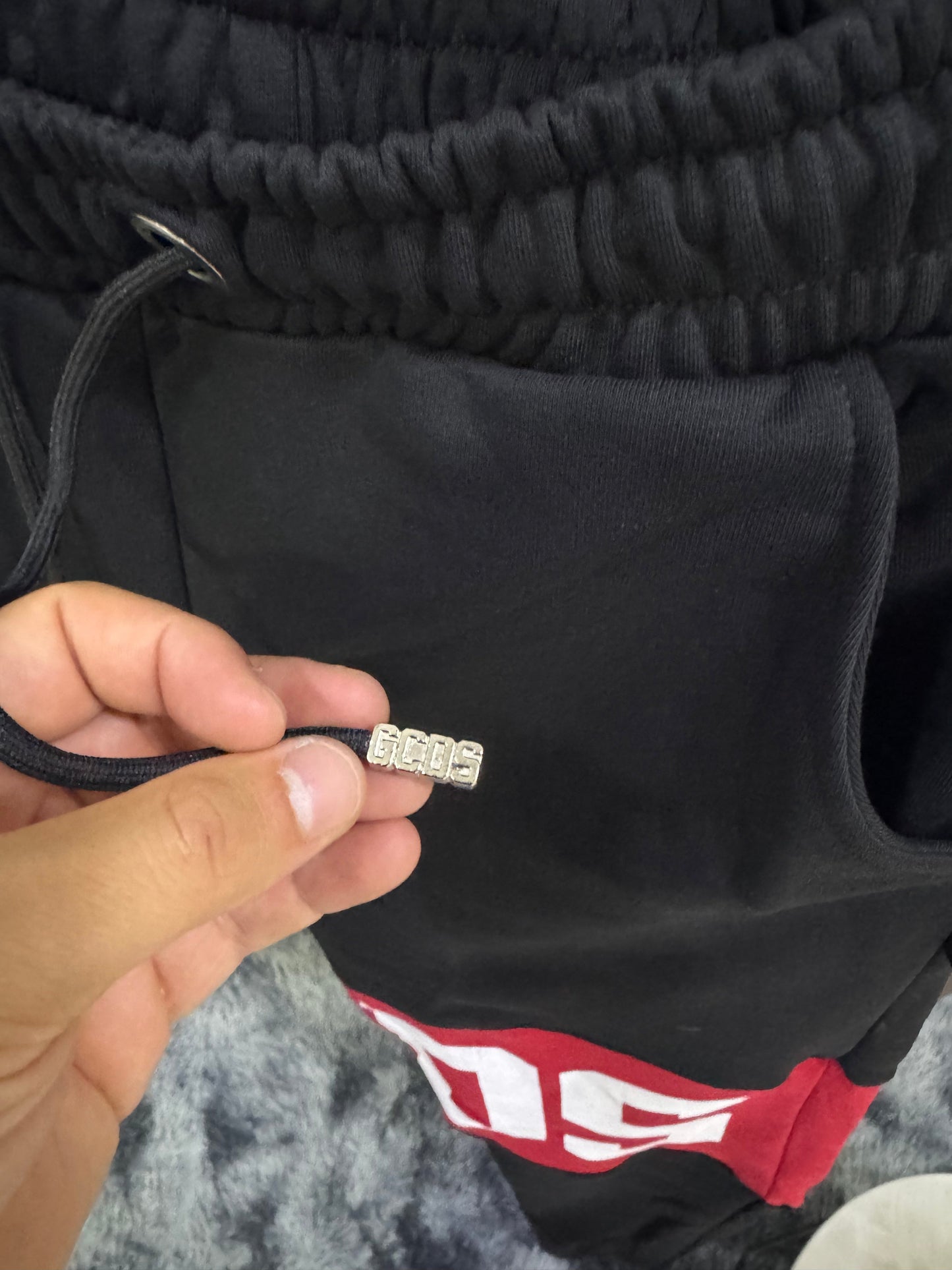 Pantaloni tuta con logo a fascia GCDS