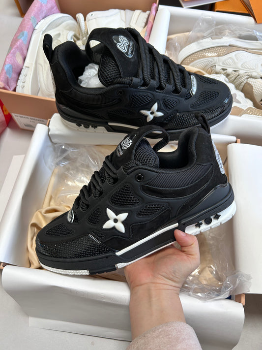 Sneakers LV Skate Nera